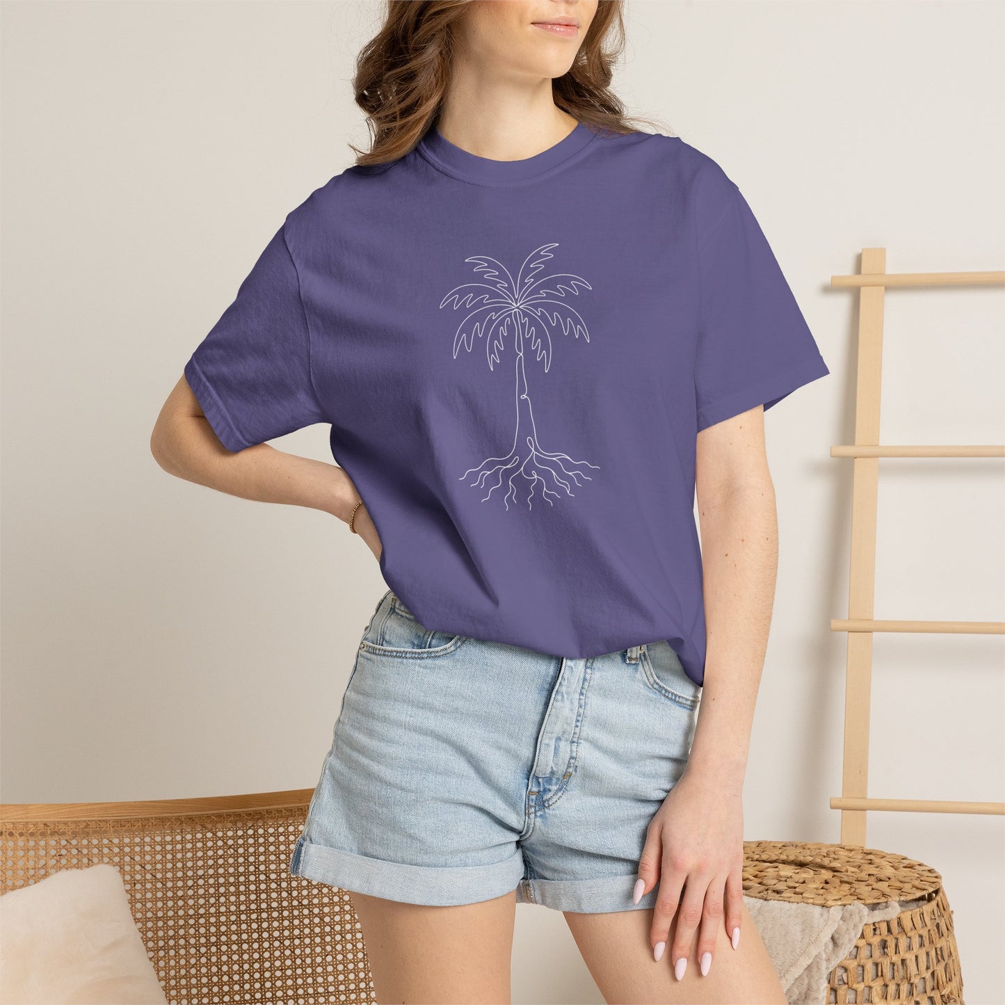 Palm Tree One-Line Art - Minimalist Botanical Unisex Tee